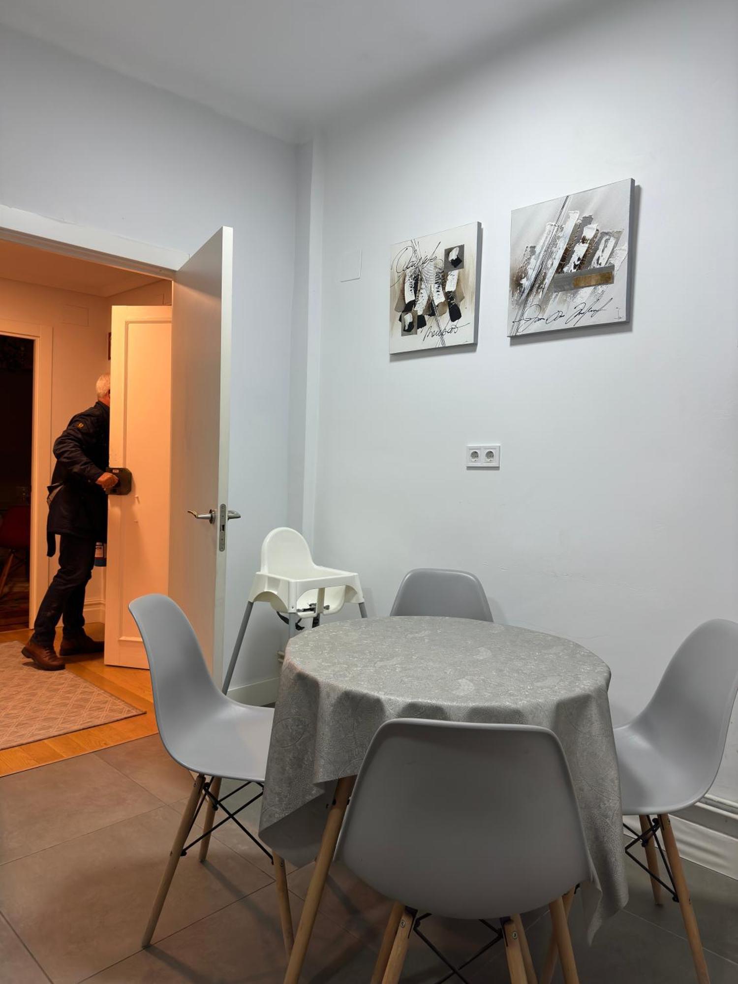 Fantastico Apartamento En El Centro De Bilbao Pokoj fotografie